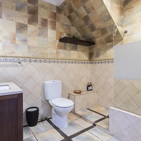 El Alba - Sun, Sea & Serenity In Conil 度假居 *